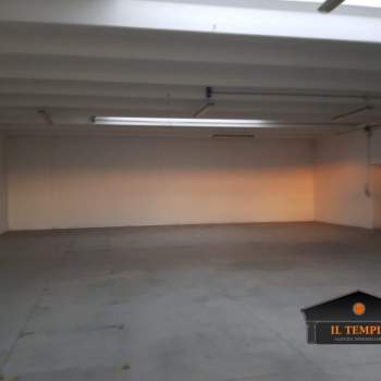 Capannone in vendita a Vicenza (Vicenza)