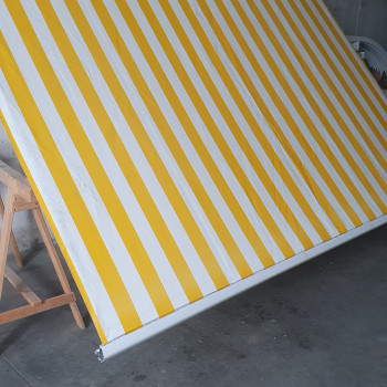 Vendo tenda da sole  compreso il montaggio