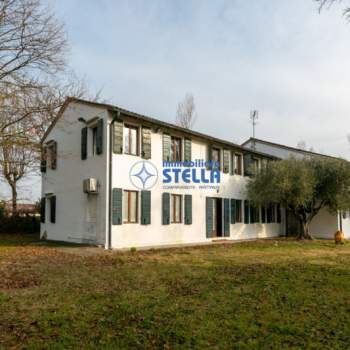 Villa in vendita a Jesolo (Venezia)