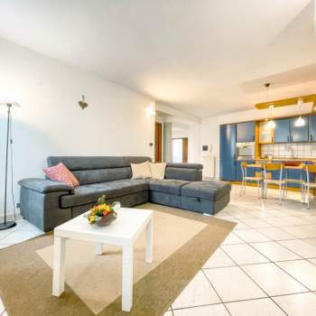 Appartamento in vendita a Pella (Novara)
