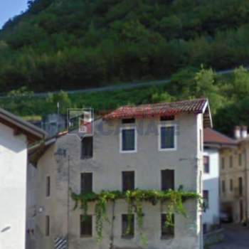 Rustico in vendita a Valdastico (Vicenza)