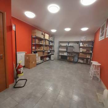 Negozio in vendita a Roma (Roma)