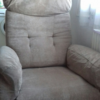 POLTRONA CON ALZATA ASSISTITA