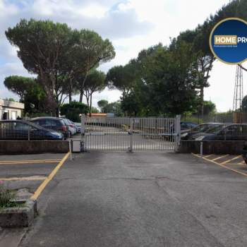 Posto auto in vendita a Roma (Roma)
