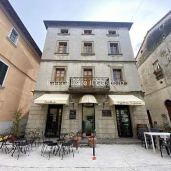Casa a schiera in vendita a Tuoro sul Trasimeno (Perugia)