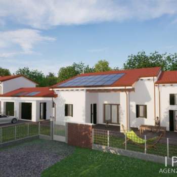 Trifamiliare in vendita a Noale (Venezia)