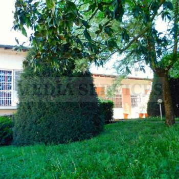 Villa in vendita a Voghera (Pavia)