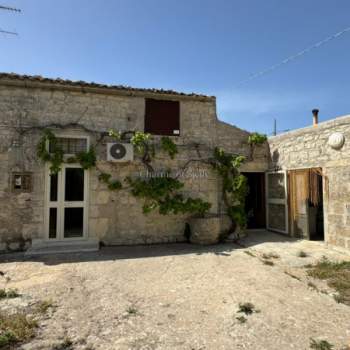 Casa singola in vendita a Modica (Ragusa)