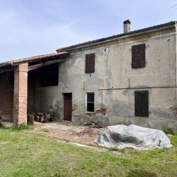 Rustico in vendita a Busseto (Parma)