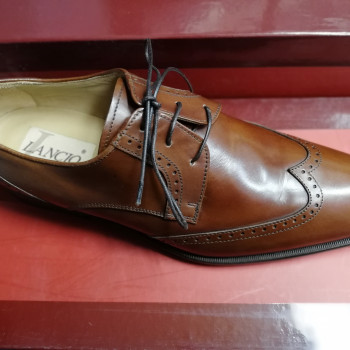 Scarpa uomo elegante marrone