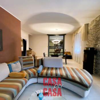 Casa singola in vendita a Vescovana (Padova)