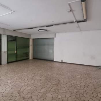 Negozio in vendita a Piovene Rocchette (Vicenza)