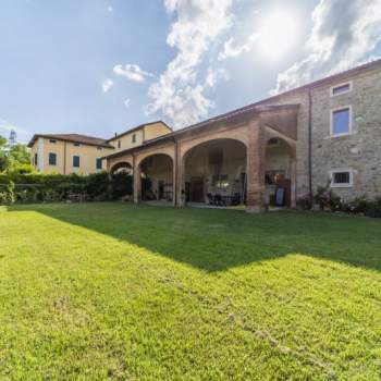 Rustico in vendita a Collecchio (Parma)