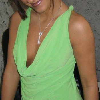 bella signora onesta, amorevole e premurosa alla ricerca dell'anima gemella