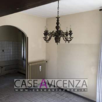 Bifamiliare in vendita a Selvazzano Dentro (Padova)