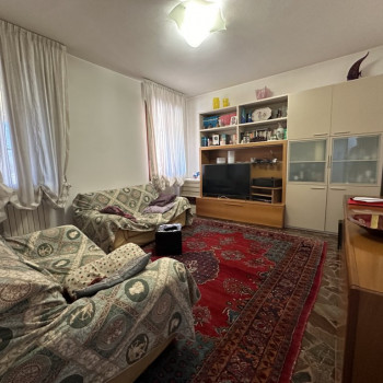 PROZZOLO DI CAMPONOGARA Casa Accostata di ampie dimensioni