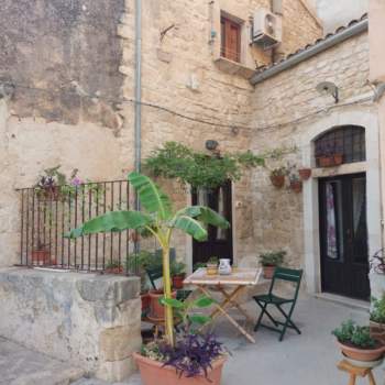 Casa singola in vendita a Modica (Ragusa)