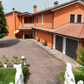 Bifamiliare in vendita a Ospedaletto Euganeo (Padova)