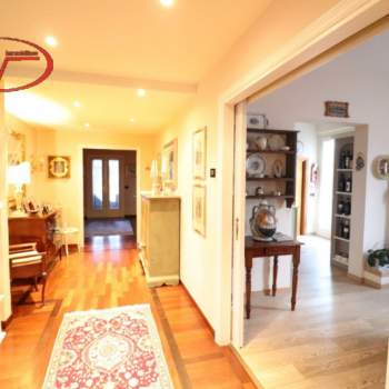 Appartamento in vendita a Montevarchi (Arezzo)