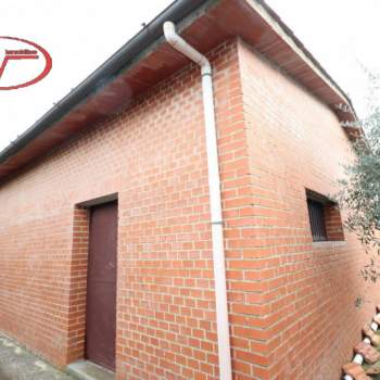 Capannone in vendita a Montevarchi (Arezzo)