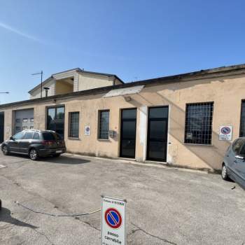 Laboratorio in vendita a Vicenza (Vicenza)