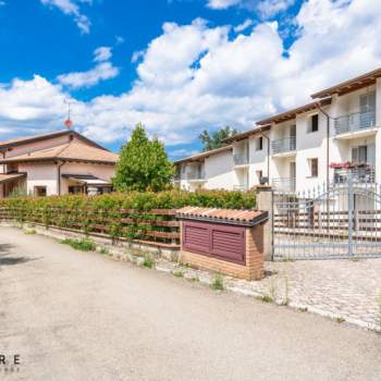 Villa in vendita a Castiglione dei Pepoli (Bologna)