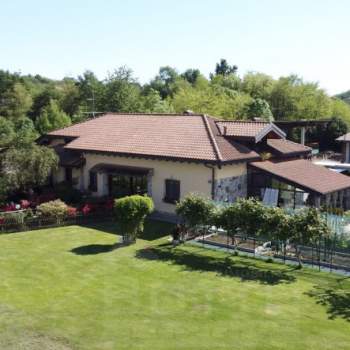 Villa in vendita a Invorio (Novara)