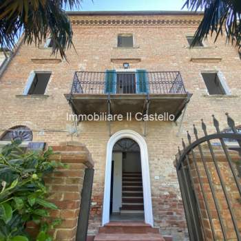 Casa a schiera in vendita a Castiglione del Lago (Perugia)