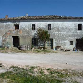 Rustico in vendita a Montegridolfo (Rimini)
