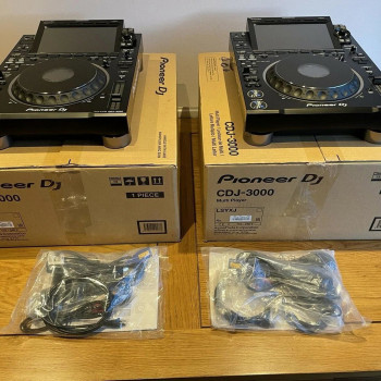 Pioneer CDJ-3000 Multi-Player e Pioneer DJM-A9 DJ Mixer e Pioneer DJ DJM-V10-LF 