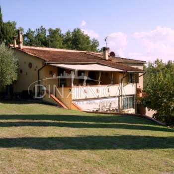 Rustico in vendita a Montopoli in Val d'Arno (Pisa)