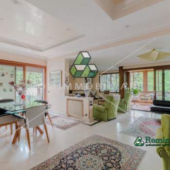 Villa in vendita a Roma (Roma)