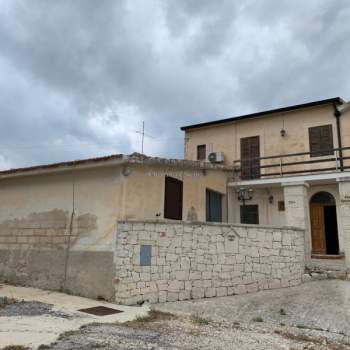 Casa singola in vendita a Modica (Ragusa)