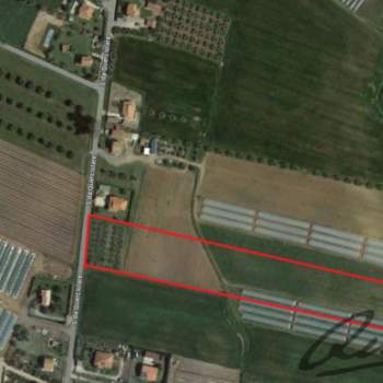 Terreno in vendita a Montalto di Castro (Viterbo)
