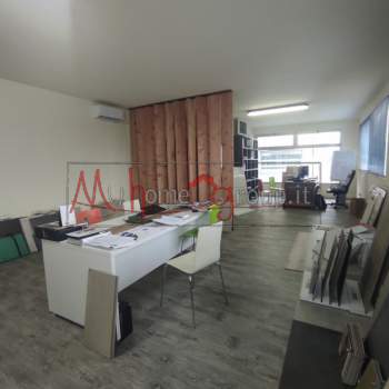 Negozio in vendita a Padova (Padova)