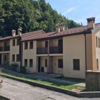 Appartamento in vendita a Posina (Vicenza)