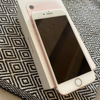Vendo IPhone 7 128GB oro 