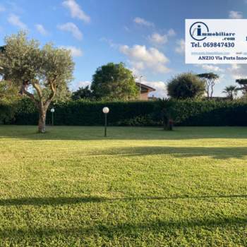 Villa in vendita a Anzio (Roma)