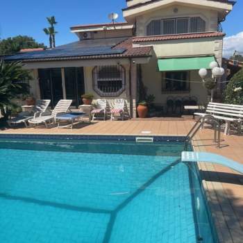 Villa in vendita a Nettuno (Roma)