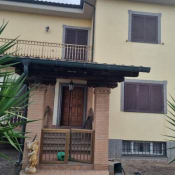 Villa in vendita a Roma (Roma)
