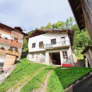 Rustico in vendita a Voltago Agordino (Belluno)