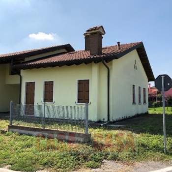 Bifamiliare in vendita a Stanghella (Padova)
