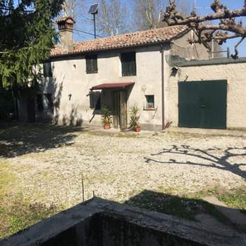 Rustico in vendita a Cinto Euganeo (Padova)