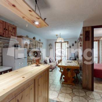 Appartamento in vendita a Casteldelfino (Cuneo)