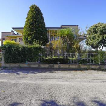 Appartamento in vendita a Manerba del Garda (Brescia)