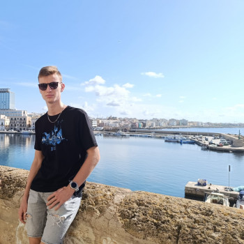 Ciao a tutti, sono un ragazzo di 20 anni