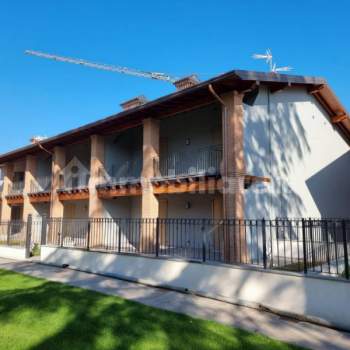 Appartamento in vendita a Calcinato (Brescia)