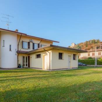Bifamiliare in vendita a Rodengo Saiano (Brescia)