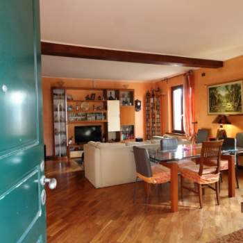 Trifamiliare in vendita a Mignanego (GE)