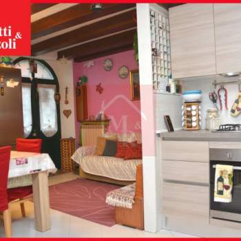 Casa a schiera in vendita a Visco (Udine)
